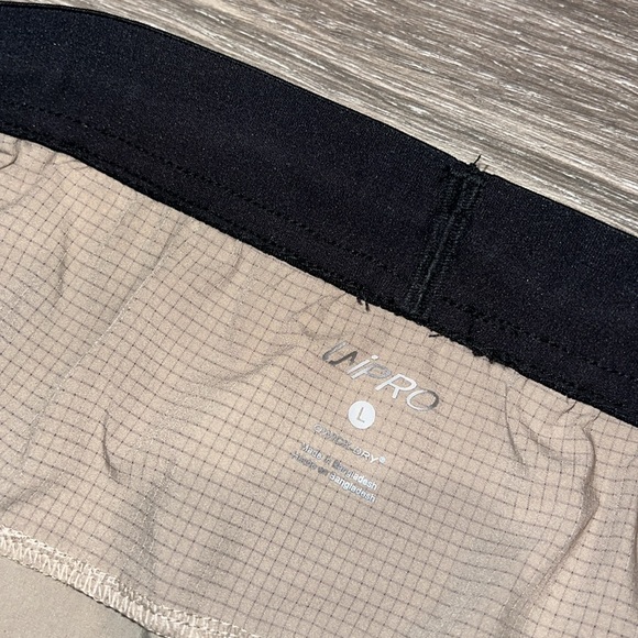 Unipro joggers. Size L. NWT - Picture 4 of 7